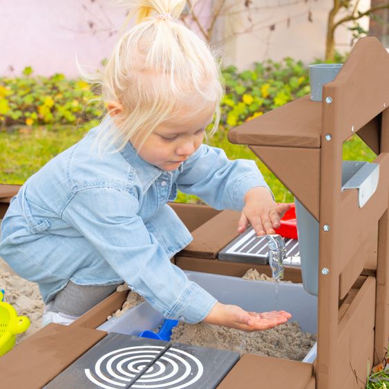 Roba Große Spiel- und Matschküche zum Hängen mit Spielwanne, Herdplatte, Wasserbehälter mit Wasserhahn - Teakholzfarben