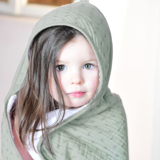 Roba Hooded towel made of 100% organic cotton GOTS 80 x 80 cm - Lil Planet - Frosty Green