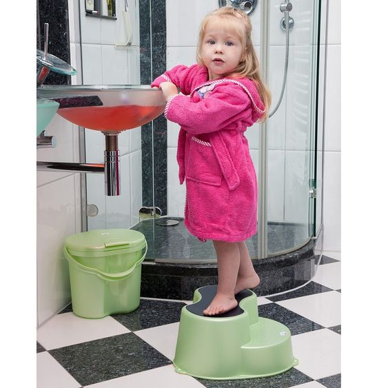 Rotho Babydesign Tritthocker Top 2-stufig - Lindgrün Perl