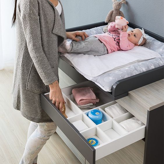 Schardt Kinderzimmer Clou mit 3-türigem Kleiderschrank, Bett, Wickelkommode