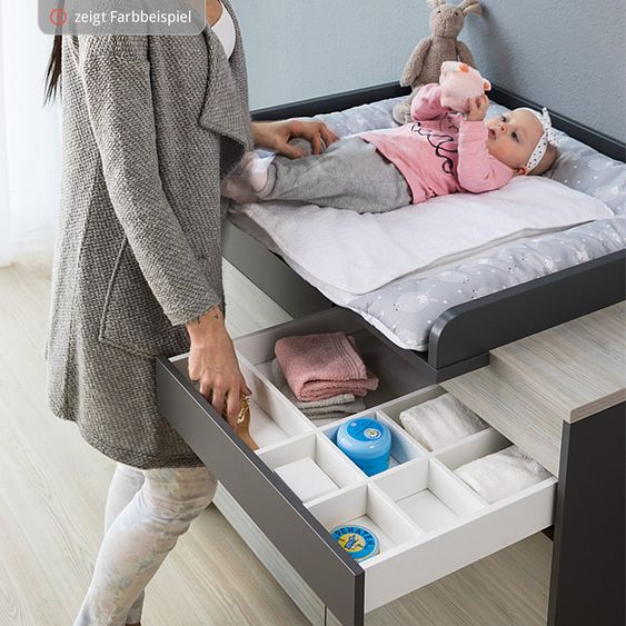 Schardt Kinderzimmer Clou Oak mit 3-türigem Kleiderschrank, Bett, Wickelkommode