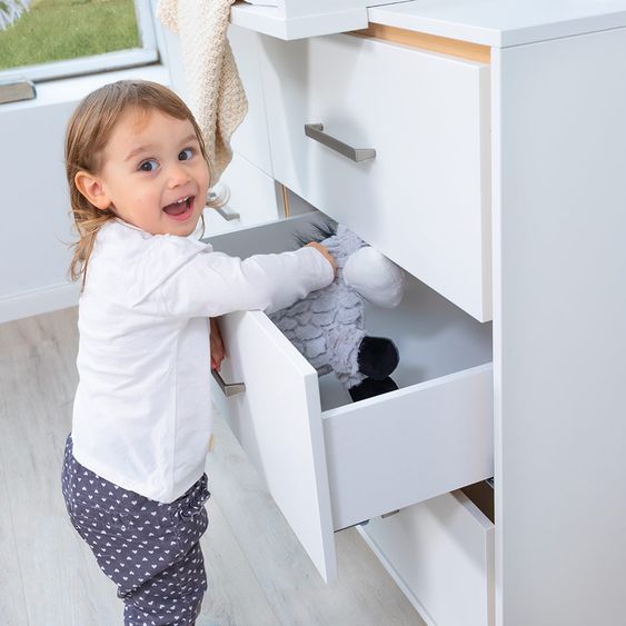 Schardt Kinderzimmer Coco White mit 2-türigem Schrank, Bett, Wickelkommode