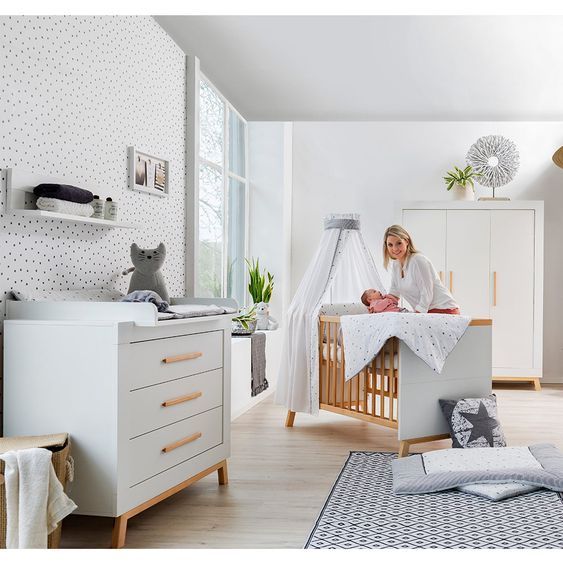 Schardt Kinderzimmer Miami White mit 3-türigem Schrank, Bett, Wickelkommode