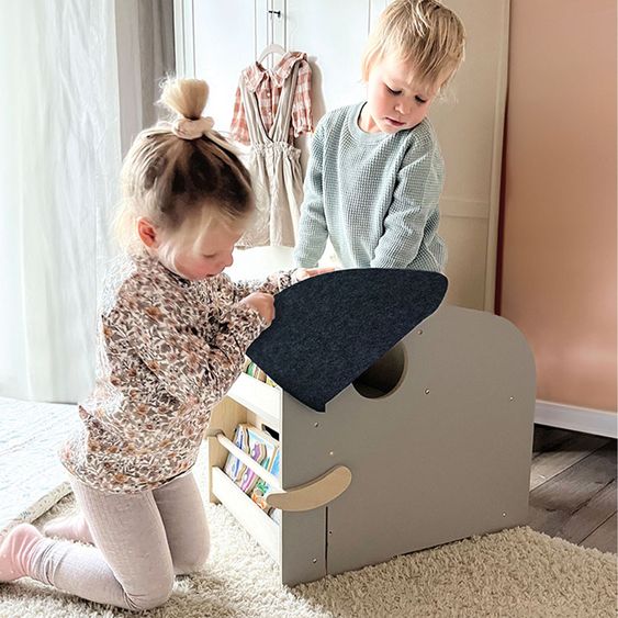 small foot Toy box with Seat and Wheels Elephant Wildlife - Beige