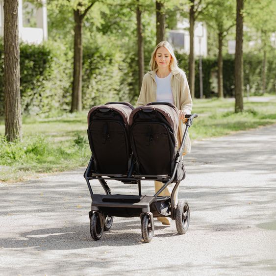 TFK Geschwister- & Zwillingskinderwagen Duo mit Luftreifen - 2x Kombi-Einheit (Wanne+Sitz) mit Liegeposition & XXL Zamboo Zubehör - Braun