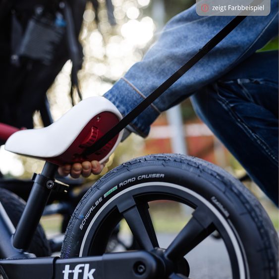 TFK Laufrad Balance Bike mit Luftreifen, Trageschlaufe & verstellbarem Sattel - Orange