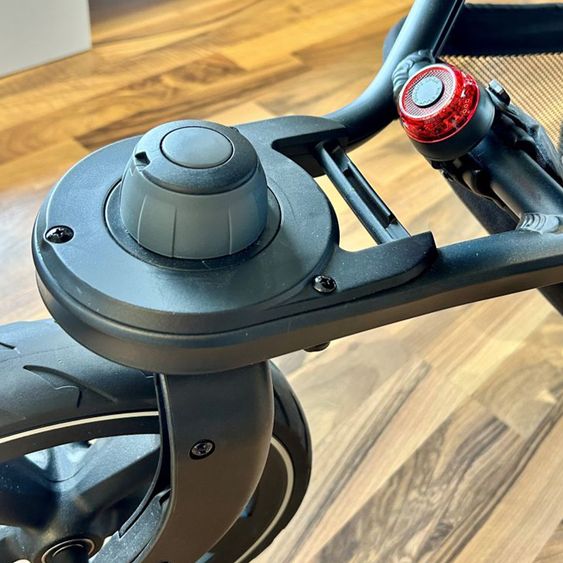 TFK Sicherheits LED Licht mit Bremslicht