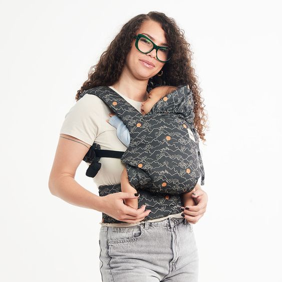 tula Babytrage Explore Mesh ab Geburt von 3,2 kg - 20,4 kg - 3-Positionen Bauch vorne/hinten, Rücken aus atmungsaktivem Mesh-Gewebe - Mojave