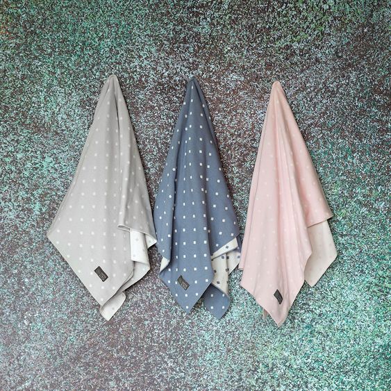 Vinter & Bloom Baumwolldecke - Dots Oganic - aus 100% Bio-Baumwolle - Slate Grey