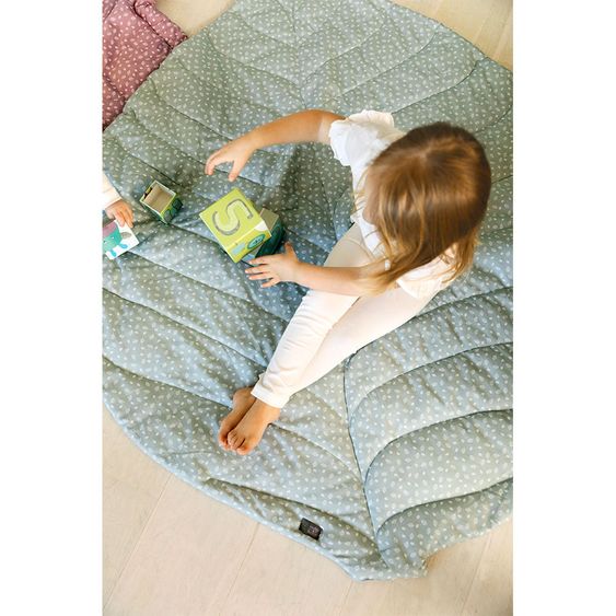 Vinter & Bloom Krabbeldecke - Nordic Leaf - Mild Green